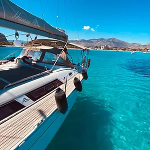 Boat And Breakfast Botel Palermo